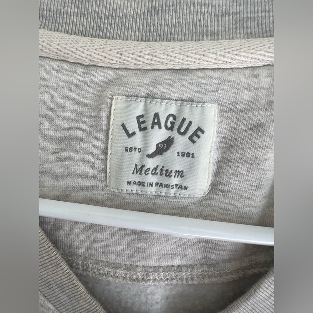 UPENN crewneck by League - Picture 2 of 3
